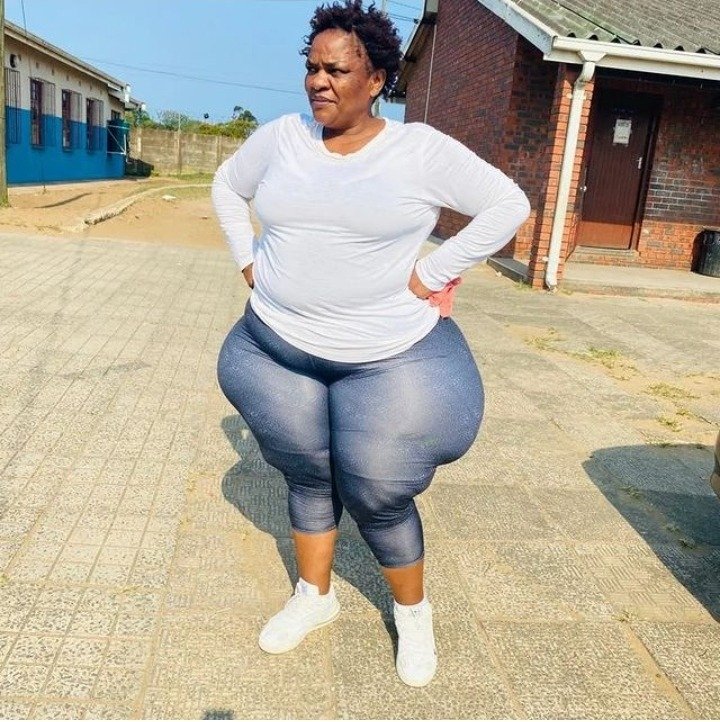 Huge Butt Pics 1 #SwuMkc4P